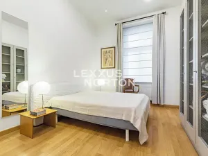 Prodej bytu 2+kk, Praha - Nové Město, Vojtěšská, 80 m2