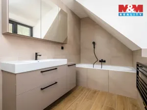 Prodej rodinného domu, Beroun, V Lukách, 144 m2