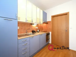 Pronájem bytu 2+kk, Praha - Troja, Velká skála, 50 m2