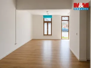 Prodej obchodního prostoru, Zruč nad Sázavou, náměstí MUDr. J. Svobody, 106 m2