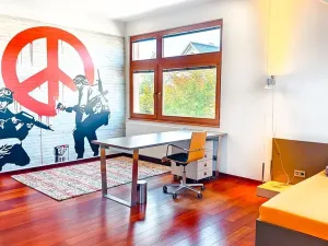 Prodej rodinného domu, Hradec Králové, Petra Jilemnického, 950 m2