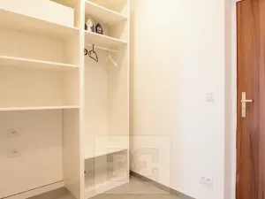 Pronájem bytu 1+kk, Beroun, Na Veselou, 44 m2