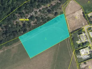 Prodej podílu pozemku pro bydlení, Praha, 1571 m2