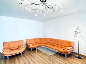 Prodej bytu 4+kk, Karlovy Vary, Zámecký vrch, 177 m2