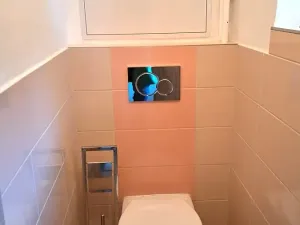 Pronájem bytu 3+1, Praha - Kobylisy, Vršní, 64 m2