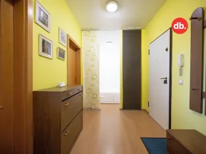 Prodej bytu 2+kk, Karlovy Vary, Blahoslavova, 52 m2