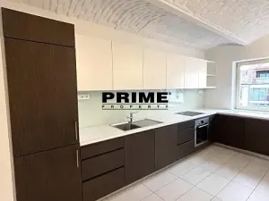 Pronájem bytu 3+1, Praha - Bubeneč, U akademie, 130 m2