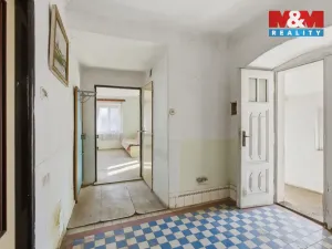 Prodej zemědělské usedlosti, Kněževes, Pražská, 90 m2