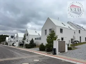 Pronájem rodinného domu, Bystřice, 144 m2