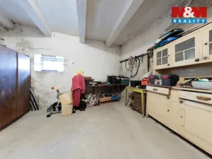 Prodej rodinného domu, Cheb, Kostelní náměstí, 148 m2