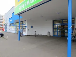 Pronájem obchodního prostoru, Hradec Králové, Svitavská, 47 m2