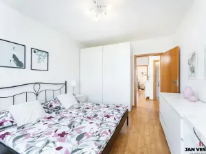 Prodej bytu 3+kk, Praha - Třeboradice, Špeciánova, 74 m2