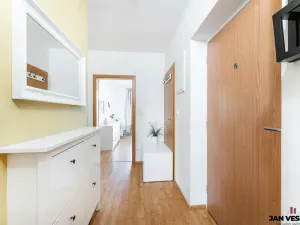 Prodej bytu 3+kk, Praha - Třeboradice, Špeciánova, 74 m2