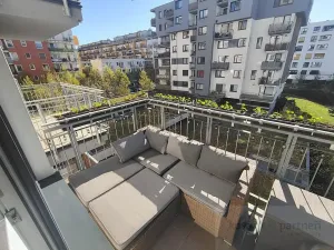Prodej bytu 2+kk, Praha - Vysočany, Pod Harfou, 53 m2