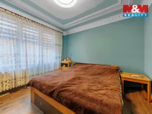 Prodej bytu 3+1, Karlovy Vary - Rybáře, Sokolovská, 60 m2