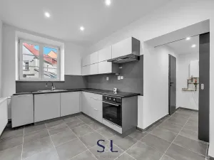Pronájem bytu 2+1, Cvikov, Československé armády, 59 m2