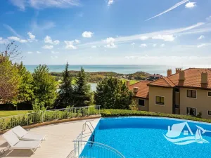 Prodej bytu 4+kk, Kavarna, Bulharsko, 188 m2
