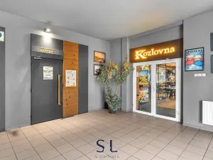 Prodej restaurace, Česká Lípa, Antonína Sovy, 900 m2