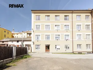 Prodej bytu 3+1, Čáslav, Husova, 63 m2