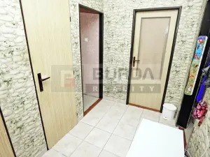 Prodej bytu 3+1, Měšice, 68 m2