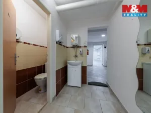 Prodej obchodního prostoru, Karlovy Vary - Drahovice, Vítězná, 147 m2