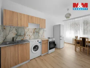 Prodej bytu 3+1, Krupka - Maršov, Dukelských hrdinů, 68 m2