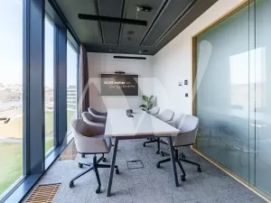 Pronájem kanceláře, Praha - Holešovice, Pod dráhou, 700 m2