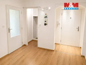 Pronájem bytu 4+kk, Praha, Biskupcova, 96 m2