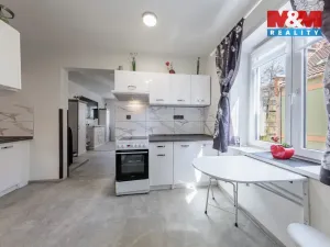 Prodej bytu 3+1, Svatava, Pobřežní, 51 m2