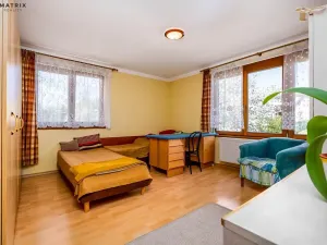 Prodej rodinného domu, Strančice, 336 m2