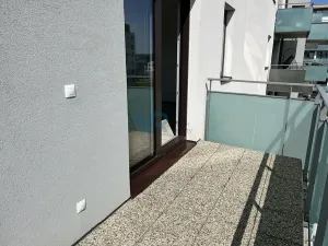 Pronájem bytu 2+kk, České Budějovice, Stromovka, 46 m2