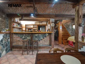 Prodej ubytování, Lipová-lázně, 703 m2