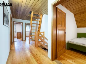 Prodej chaty, Horní Maršov, Pod Černým vrchem, 212 m2