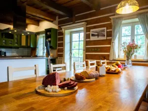 Prodej ubytování, Horní Maršov, Pod Černým vrchem, 212 m2