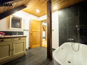 Prodej ubytování, Horní Maršov, Pod Černým vrchem, 212 m2