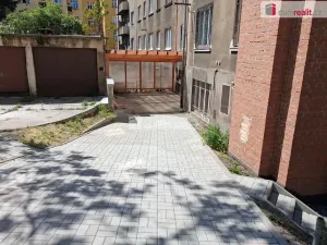 Pronájem garáže, Praha - Nusle, Viktorinova, 18 m2