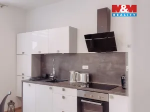 Pronájem bytu 1+kk, Jablonec nad Nisou, Máchova, 38 m2