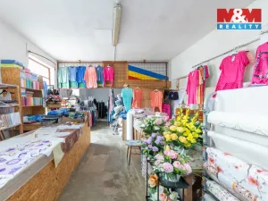 Pronájem obchodního prostoru, Slavkov u Brna, Palackého náměstí, 134 m2