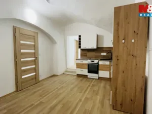 Prodej obchodního prostoru, Jihlava, Lazebnická, 72 m2