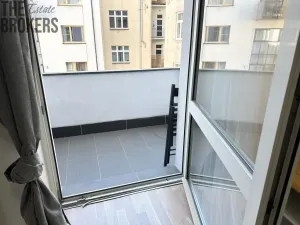 Pronájem bytu 2+kk, Praha - Košíře, Plzeňská, 36 m2