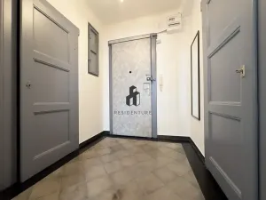 Pronájem bytu 2+kk, Praha - Žižkov, Radhošťská, 50 m2