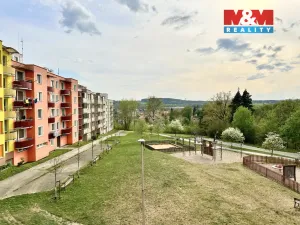 Prodej bytu 3+1, Týn nad Vltavou, náměstí Mládeže, 72 m2