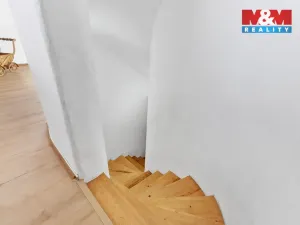 Prodej obchodního prostoru, Mimoň - Mimoň II, náměstí Čsl. armády, 150 m2