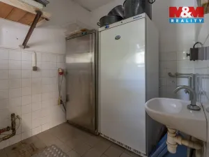 Prodej rodinného domu, Suchdol, 390 m2