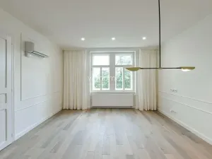 Pronájem bytu 4+kk, Praha - Vinohrady, náměstí Jiřího z Poděbrad, 107 m2