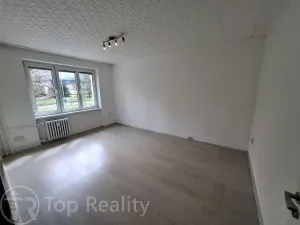 Pronájem bytu 1+1, Sokolov, Heyrovského, 38 m2