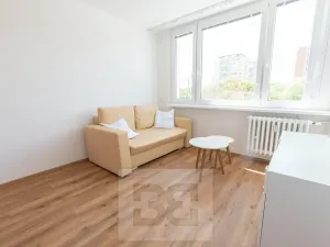 Pronájem bytu 3+kk, Praha - Kobylisy, Paláskova, 59 m2