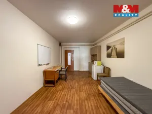 Pronájem kanceláře, Litomyšl - Litomyšl-Město, Smetanovo náměstí, 37 m2