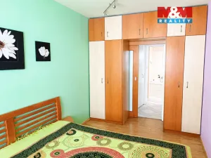 Pronájem bytu 3+kk, Praha - Libuš, V rohu, 82 m2