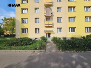 Pronájem bytu 2+1, Praha - Radotín, Sídliště, 50 m2